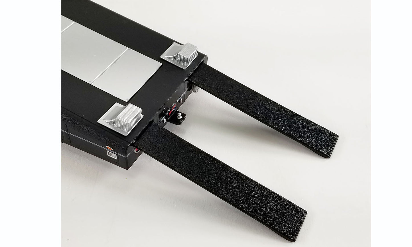 1967 Chevy Ramp Truck Black 1:18 Acme