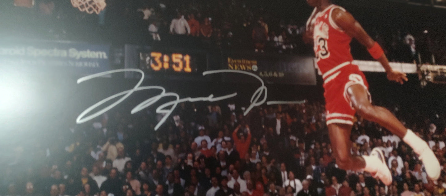 Michael Jordan UDA Upper Deck Authenticated Signed Framed 16x20 Photograph 1988 Gatorade Slam Dunk Championship