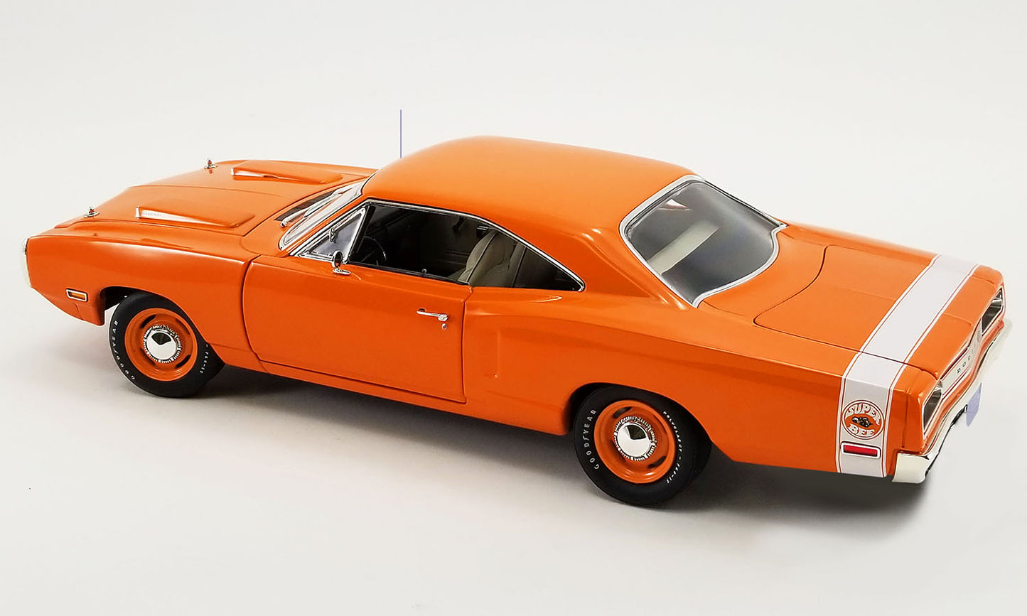 GMP 1:18 Scale 1970 Dodge Super Bee Go Mango