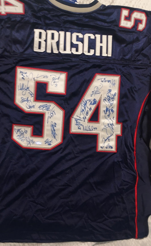 New England Patriots Super Bowl 36 Team Signed Jersey Steiner #2 of 25
