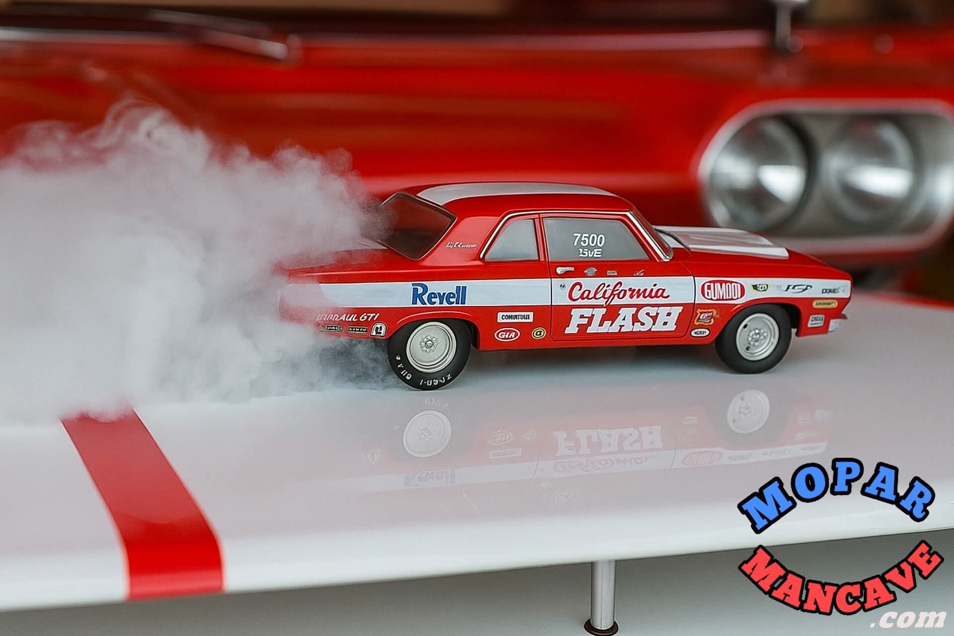 Butch Leal California Flash 1965 Revell Belvedere Super Stock 1:18